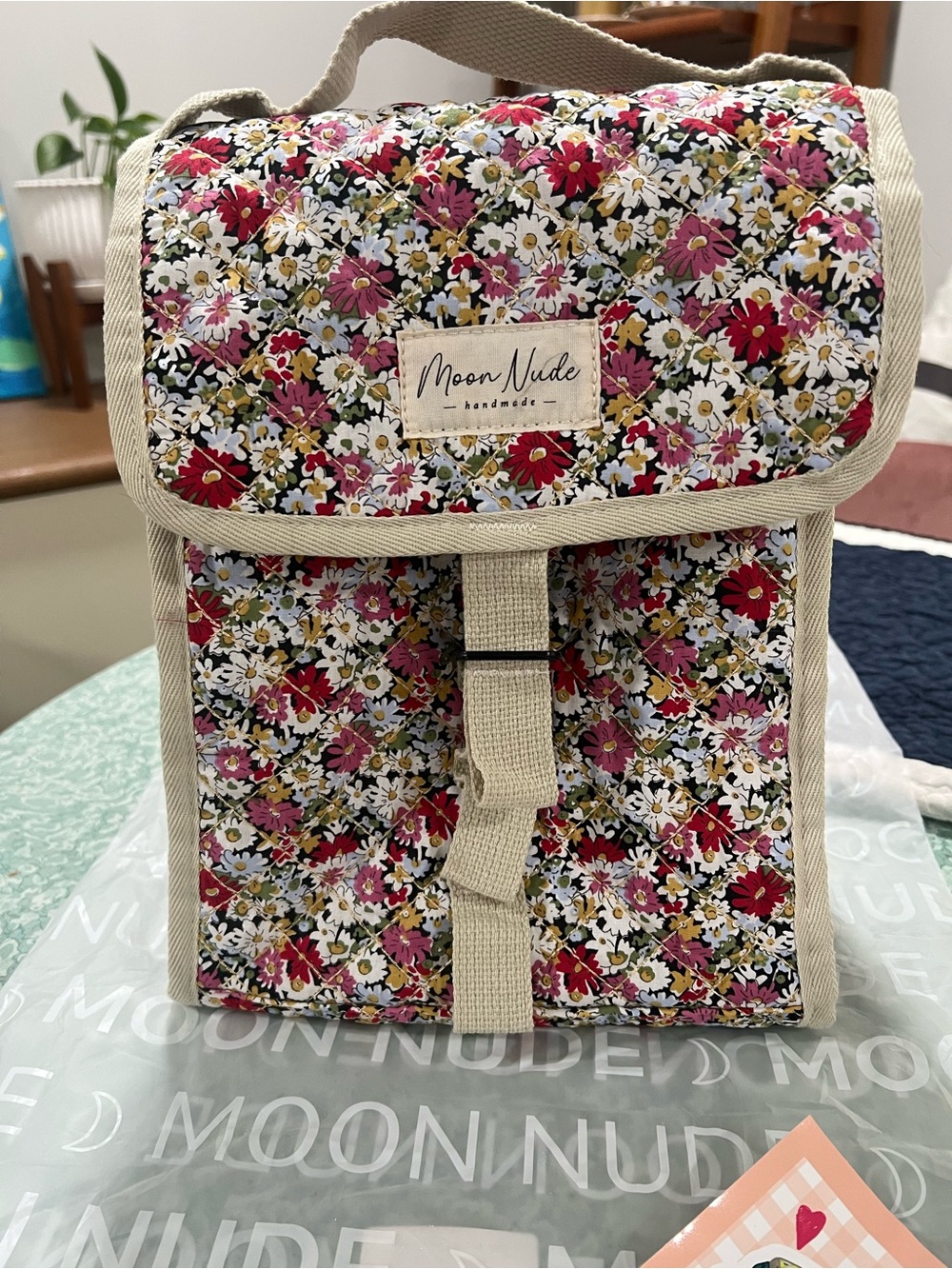 Quilted Floral insulated Lunch Bag
